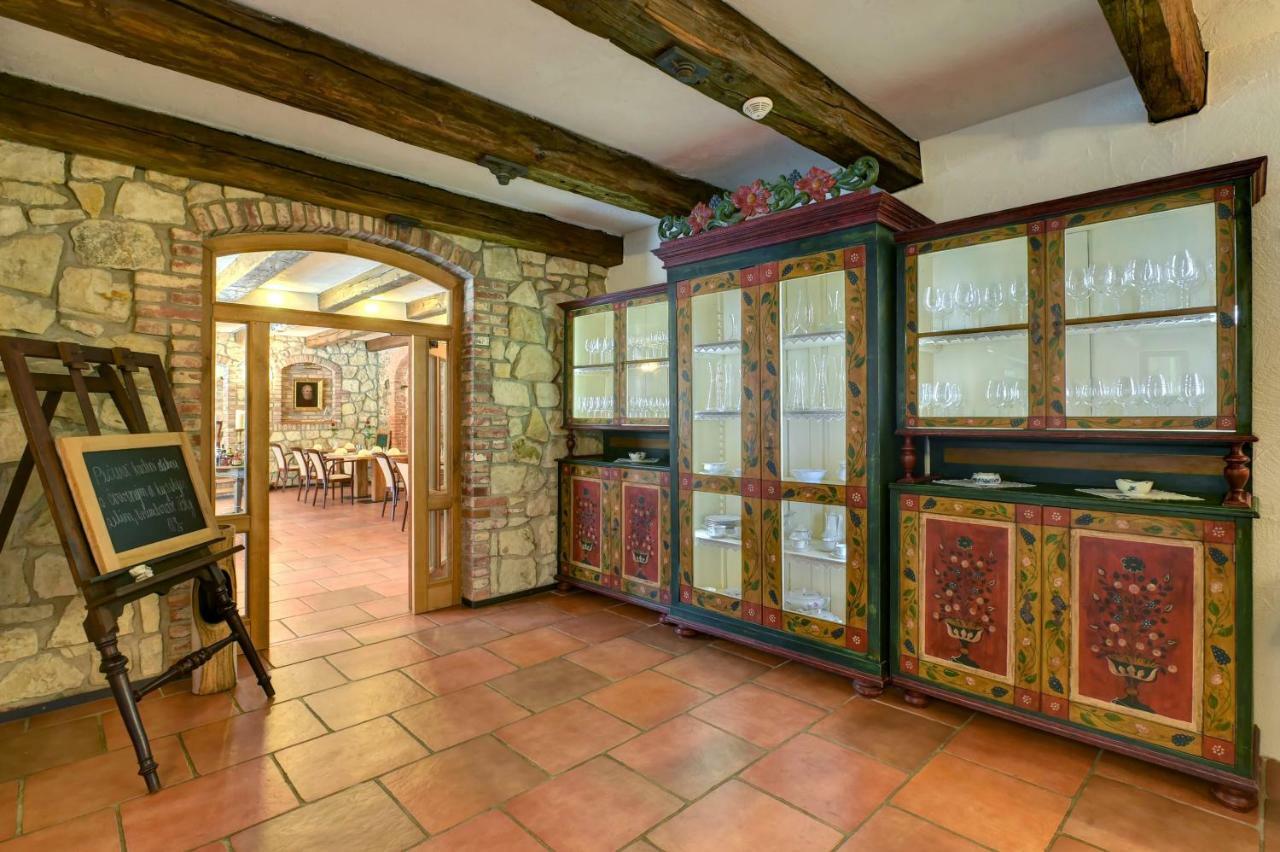 Zamecka Fortovna Obora - Forester House Kaznejov Exterior photo